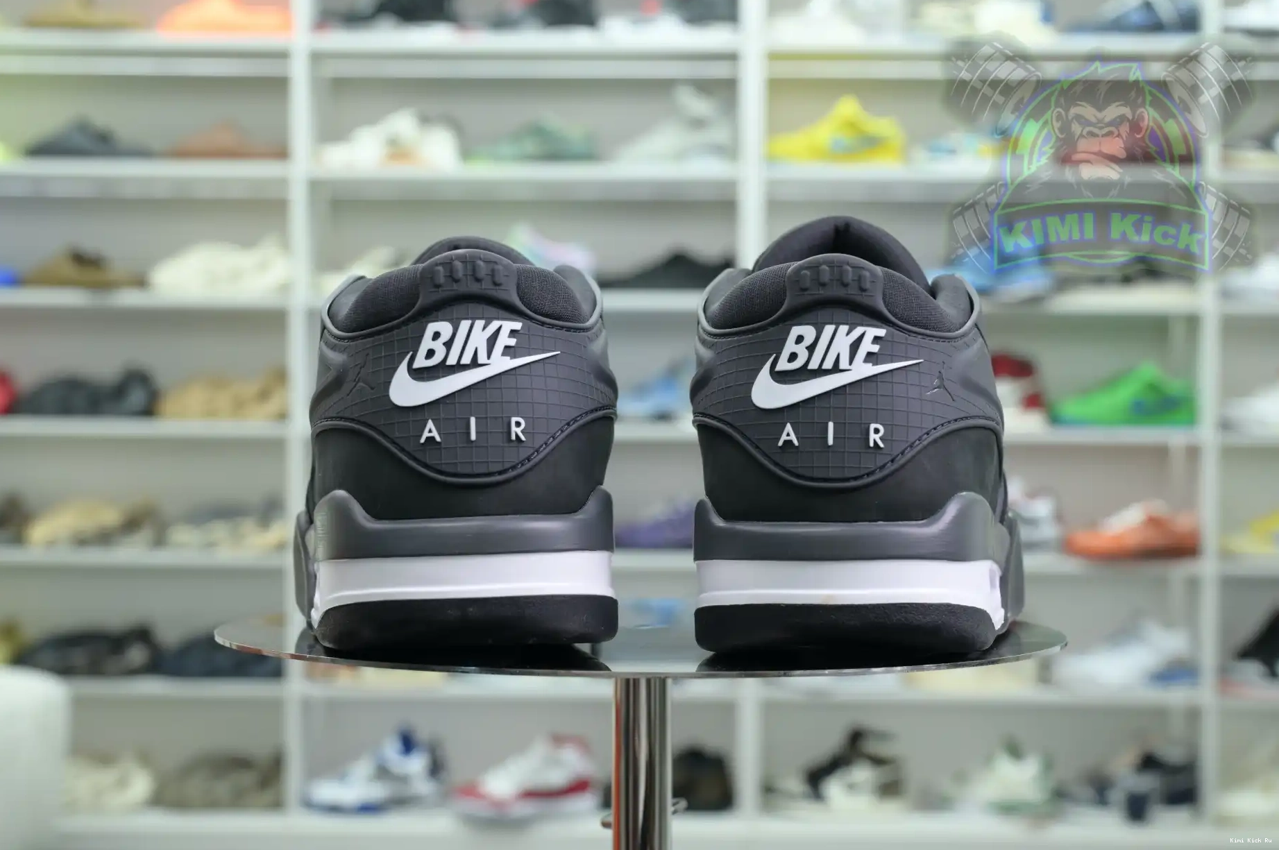 Air Sylvester Jordan 4 “Anthracite” Jordan x SP Nigel RM Kimikick 0810